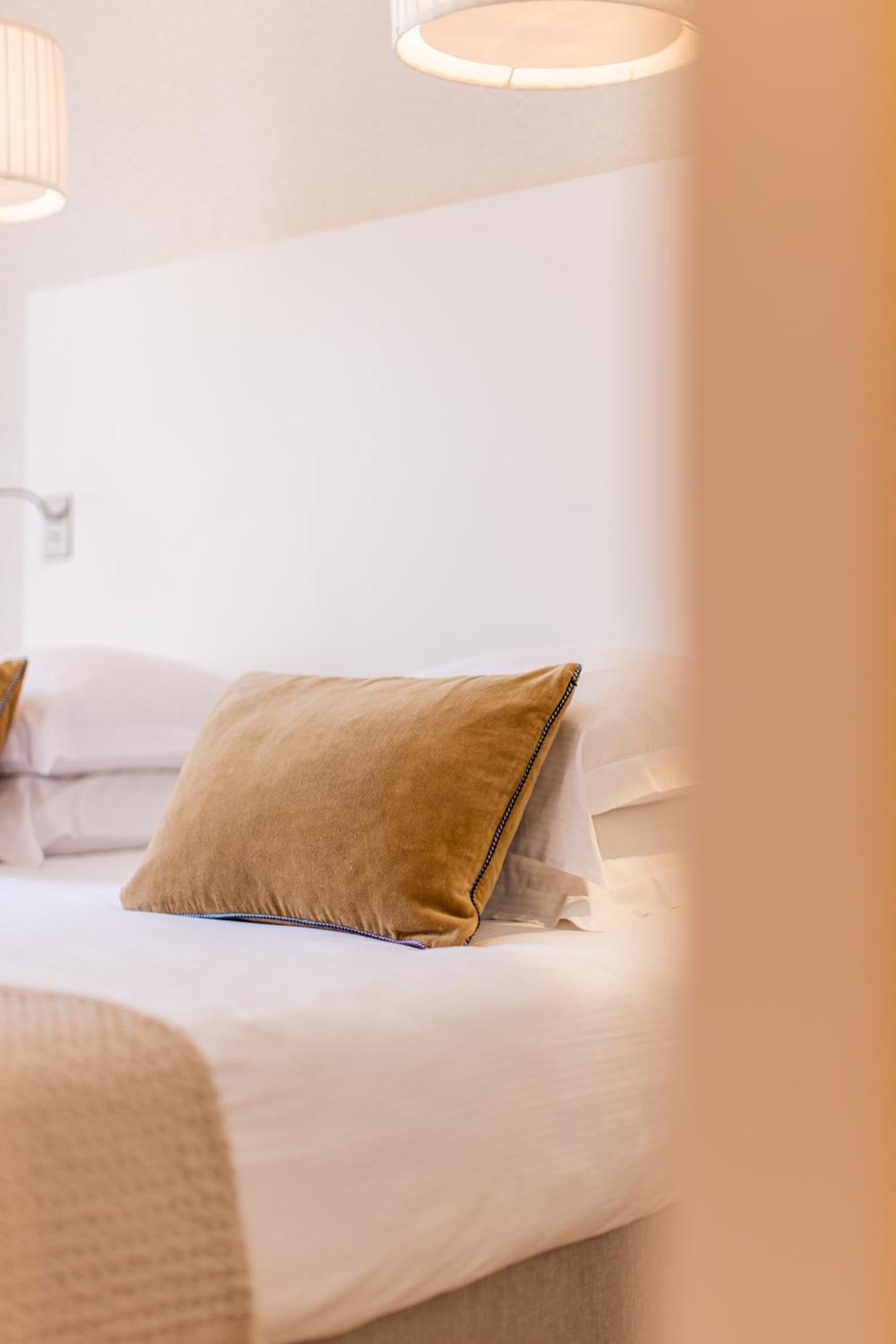 Hotel Des Lices Сен Тропе Екстериор снимка